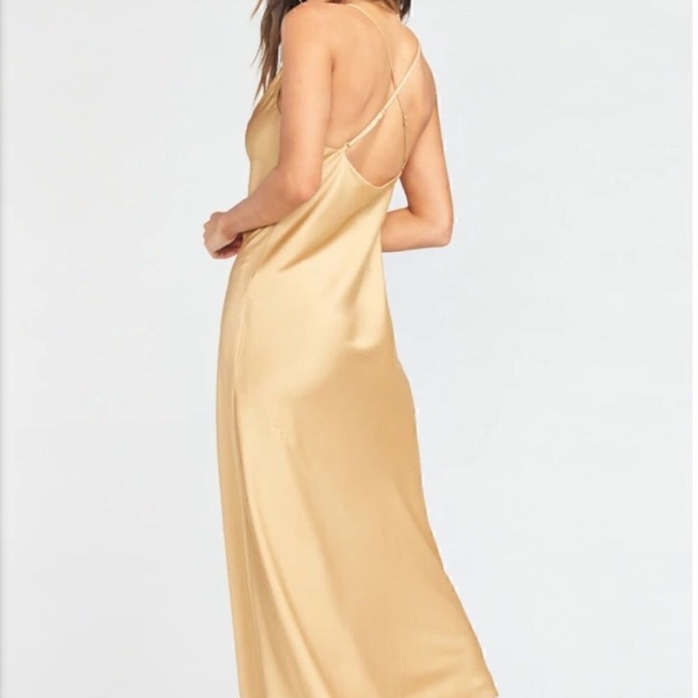 -Show
Me Your MuMu Verona Cowl Dress Midi Length Dress. NWOT - Picture 2 of 8